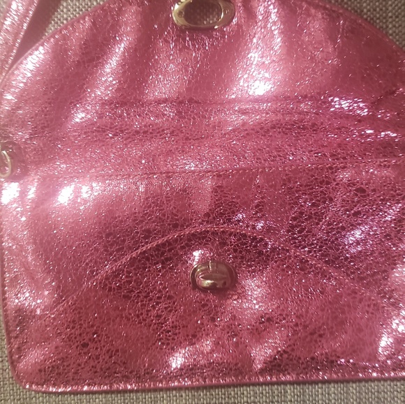 Sorial New York Metallic Pink Wristlet Wallet - Picture 4 of 8